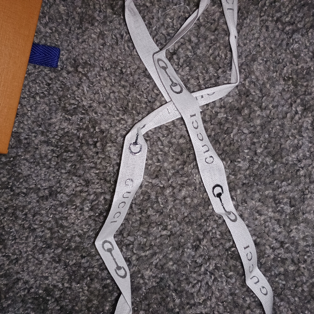 Gucci Gray Logo Ribbon